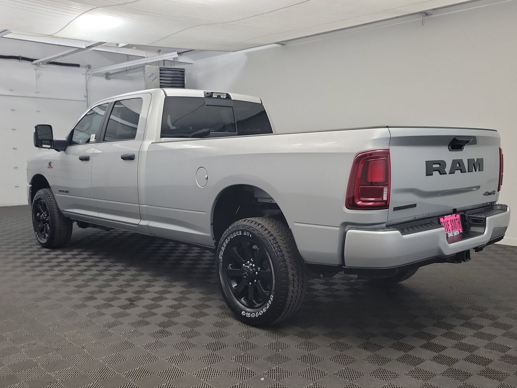 2026 Ram 2500 Big Horn photo 3