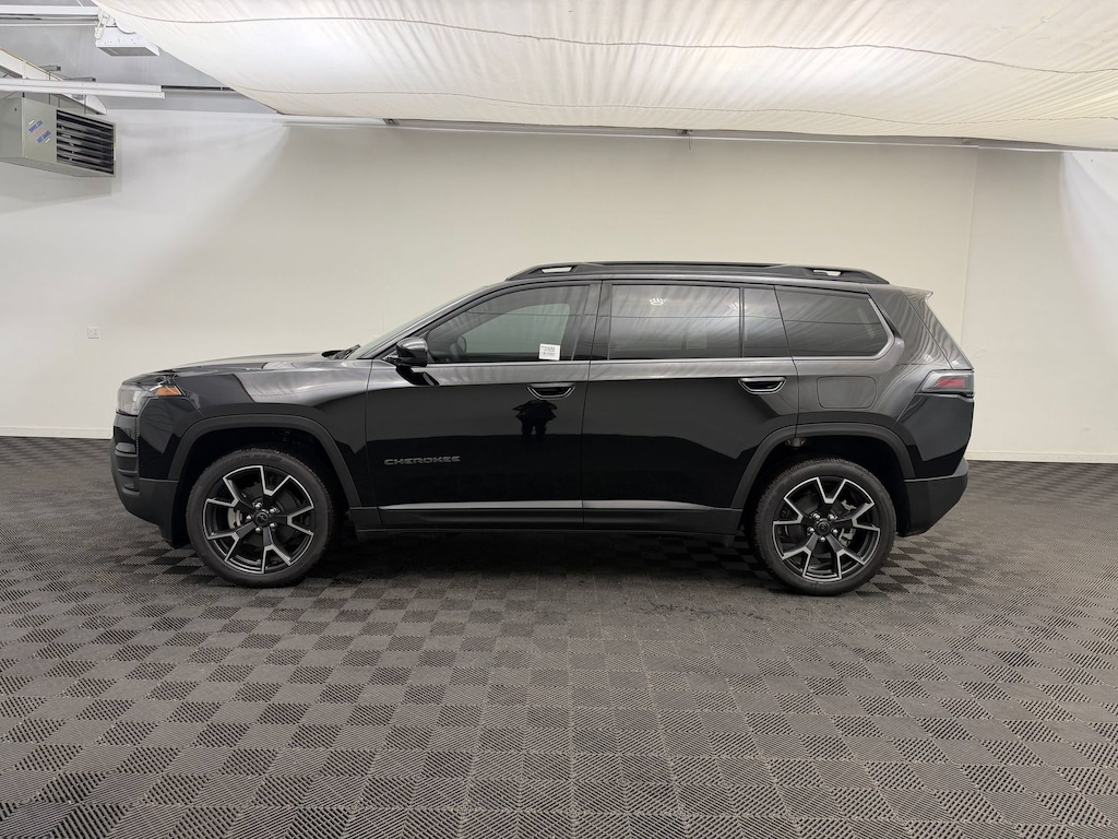 New 2026 Jeep Cherokee Overland Sport Utility