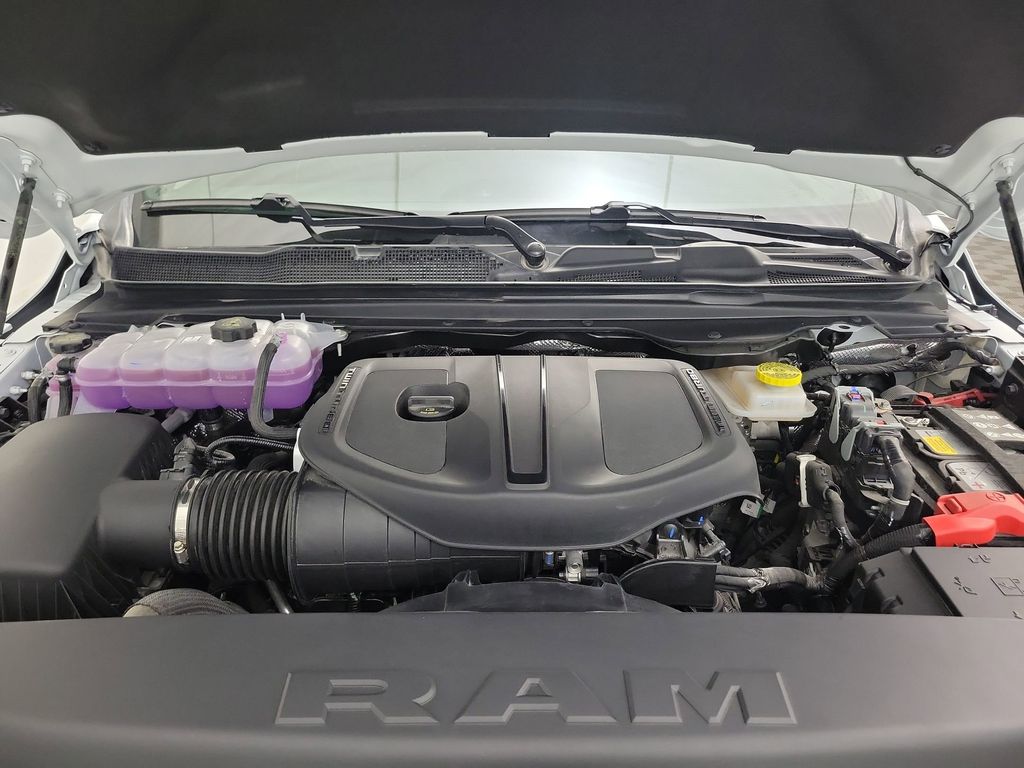 2026 RAM 1500 Laramie - Photo 31