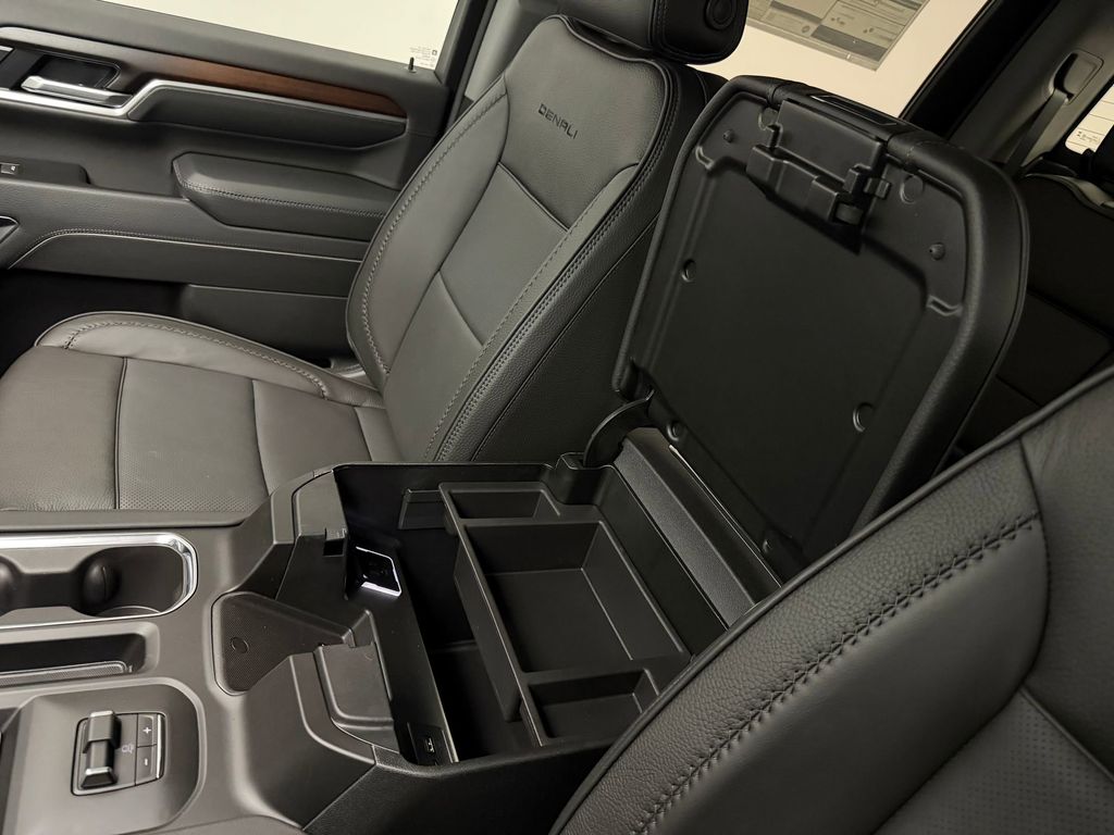 2026 GMC Sierra 3500HD Denali - Photo 31