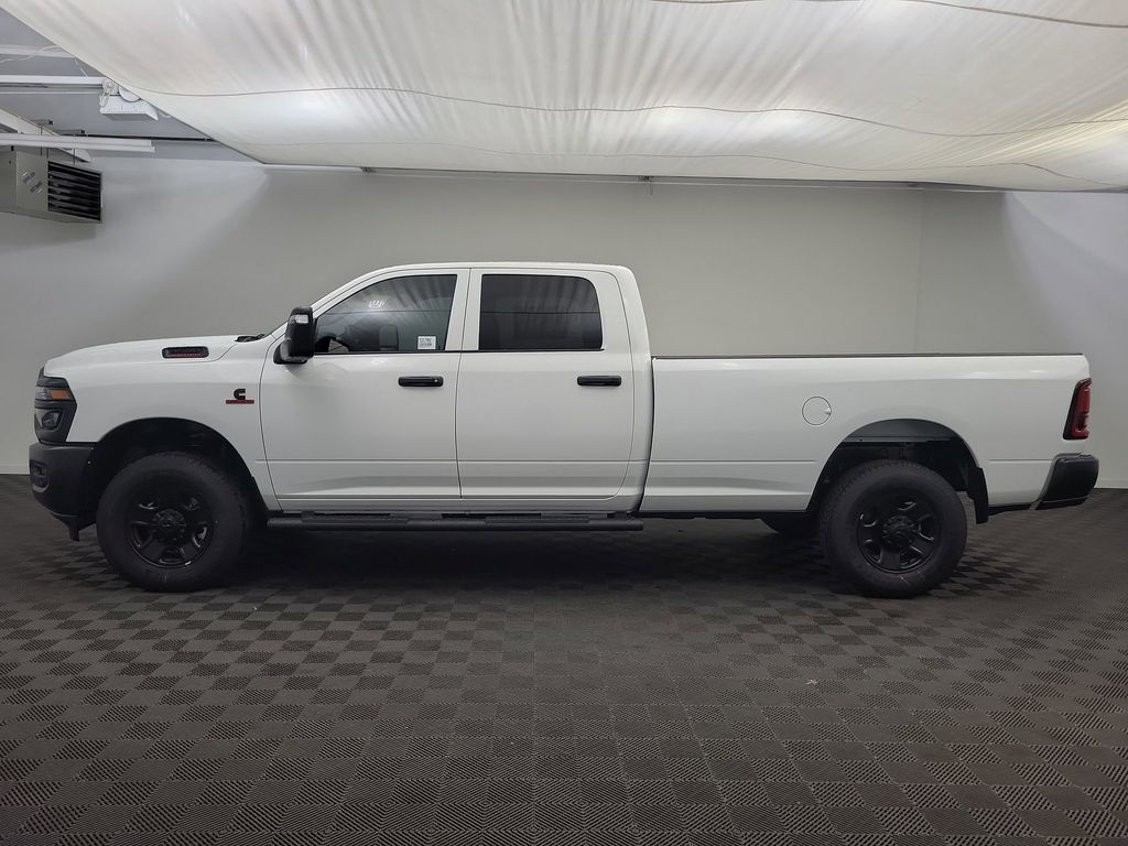 2026 Ram 3500 Tradesman photo 2