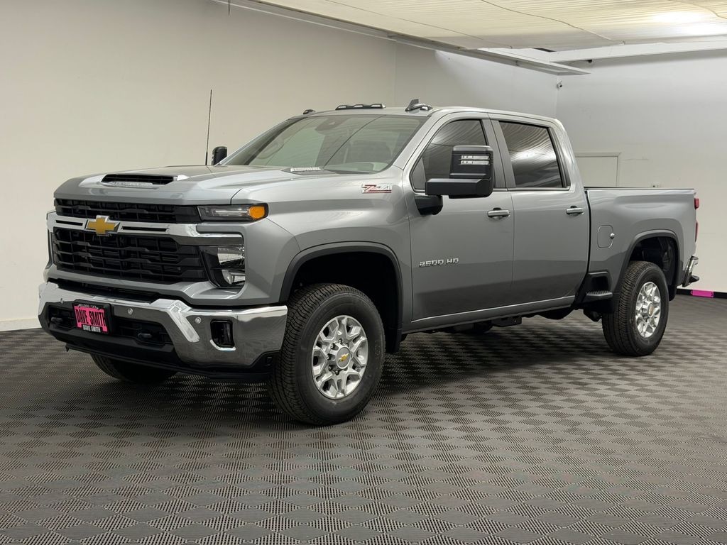 New 2026 Chevrolet Silverado 2500 LT Crew Cab