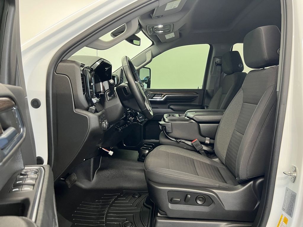 Used 2024 Chevrolet Silverado 3500 LT Truck Crew Cab