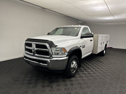 2018 Ram 3500 Chassis Tradesman/SLT Truck Regular Cab