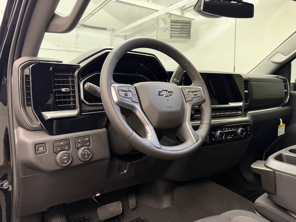 New 2026 Chevrolet Silverado 3500 LT Crew Cab