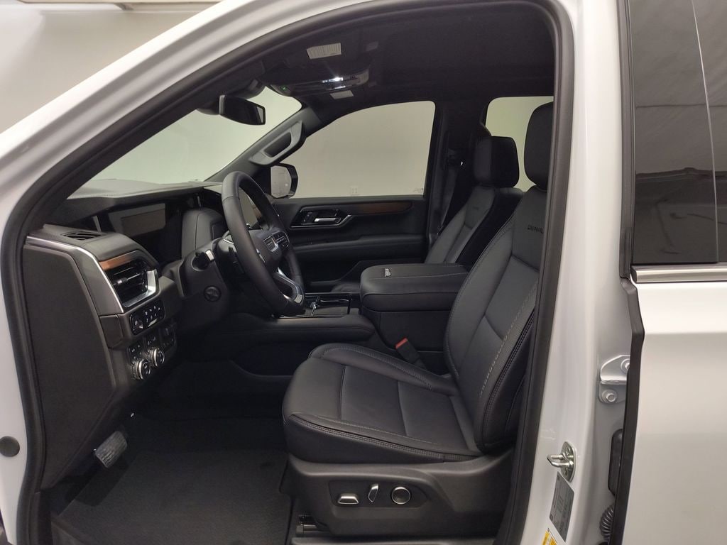 Certified 2025 GMC Yukon XL 1500 Denali SUV