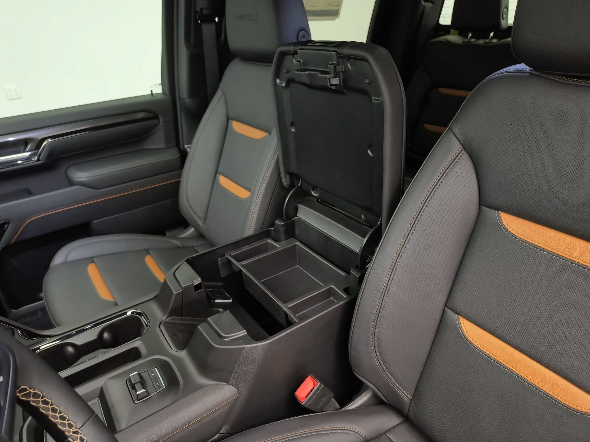 2026 GMC Sierra 2500HD AT4 - Photo 29