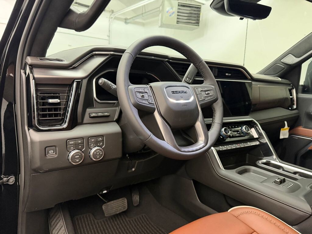 New 2026 GMC Sierra Denali Ultimate DRW Crew Cab