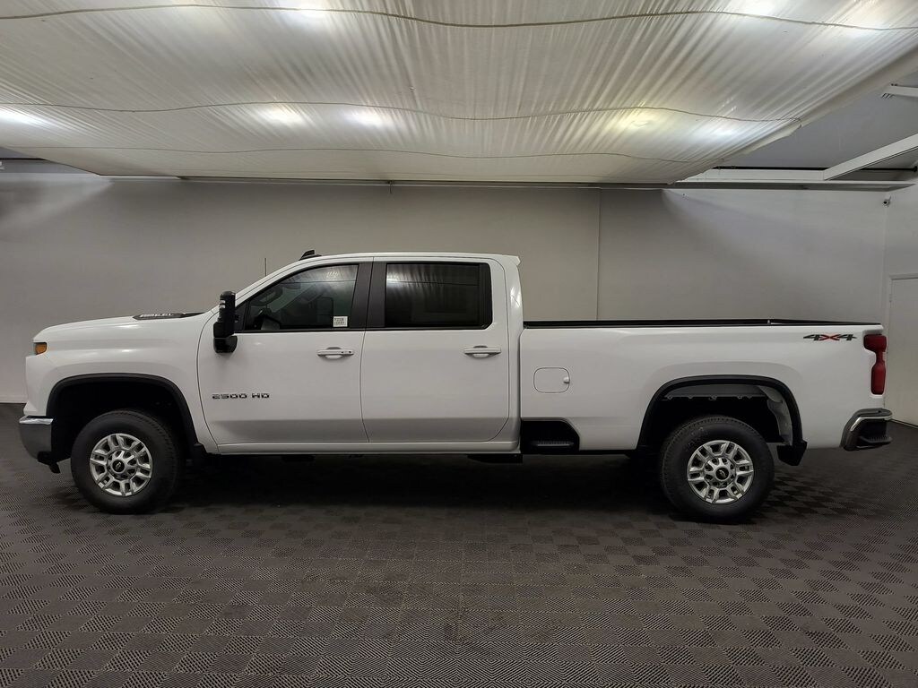 New 2026 Chevrolet Silverado 2500 LT Crew Cab
