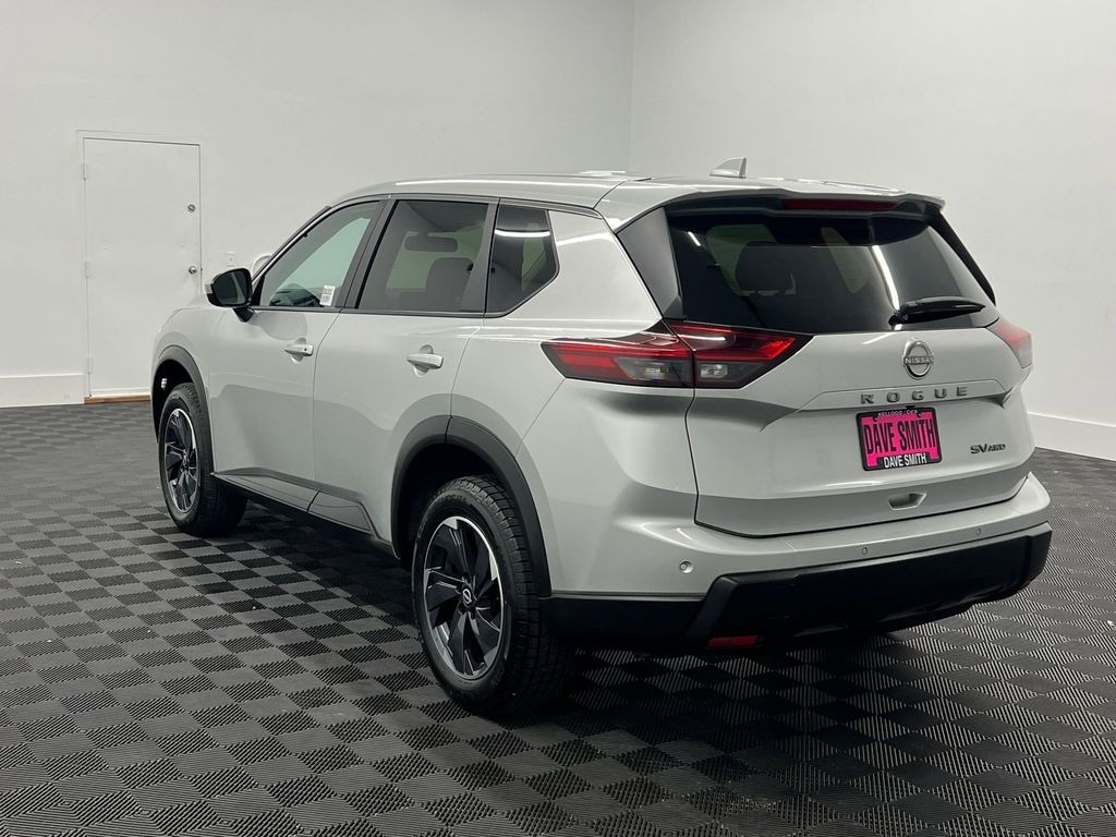 Used 2024 Nissan Rogue SV SUV