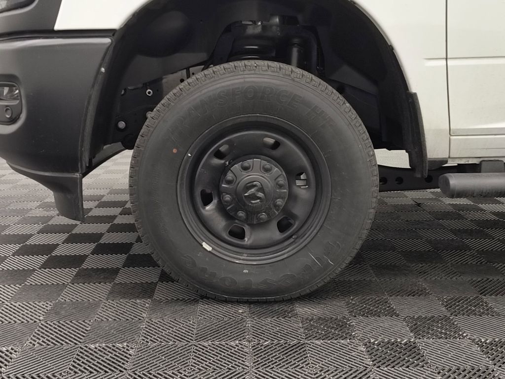 2025 RAM 2500 Tradesman - Photo 10