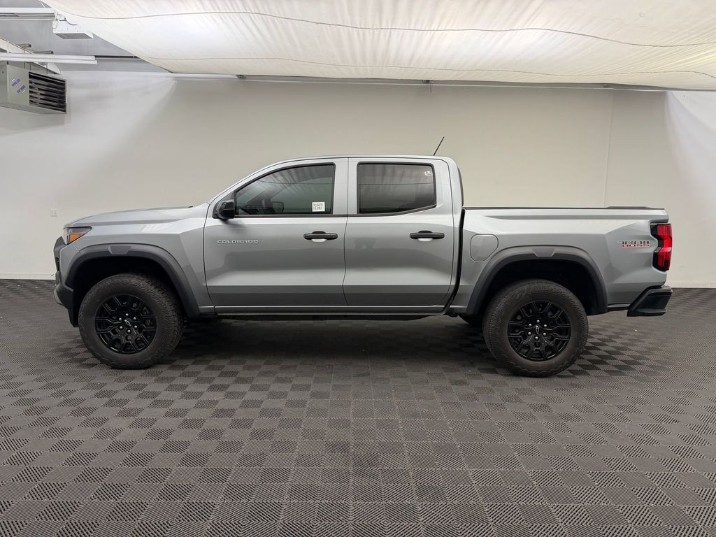 Used 2024 Chevrolet Colorado Trail Boss Truck Crew Cab