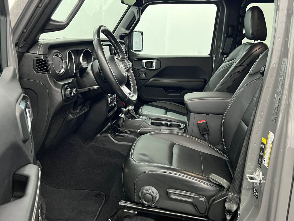 2022 Jeep Gladiator Overland photo 4