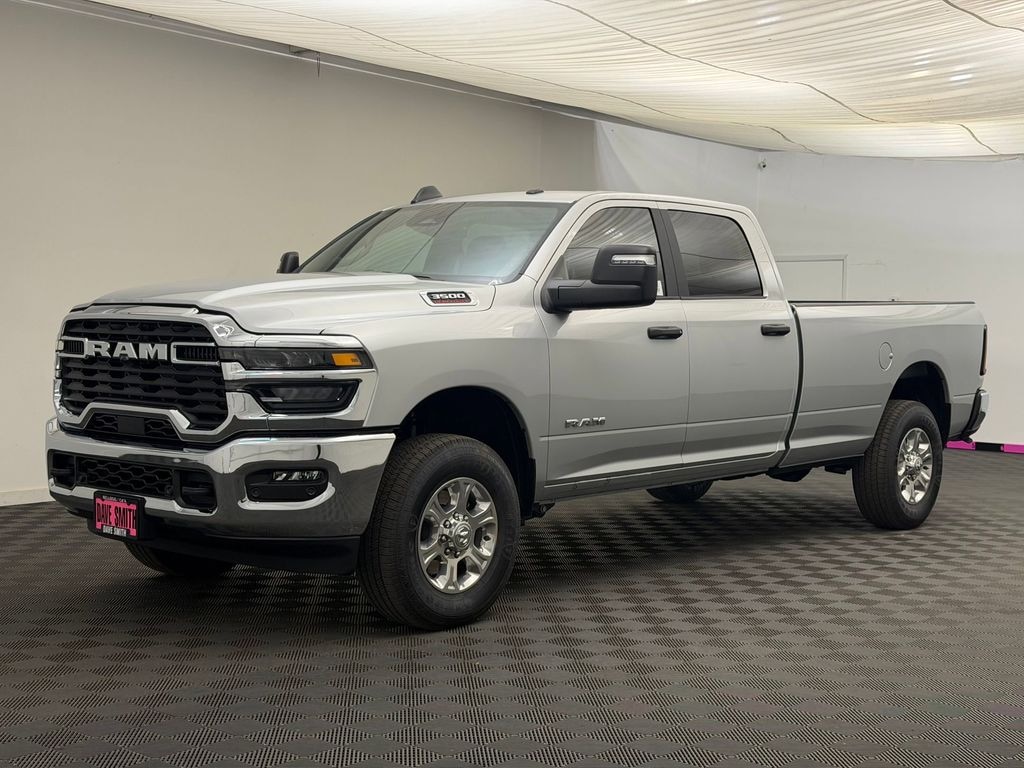 New 2026 Ram 3500 BIG HORN CREW CAB 4X4 8' BOX Pickup