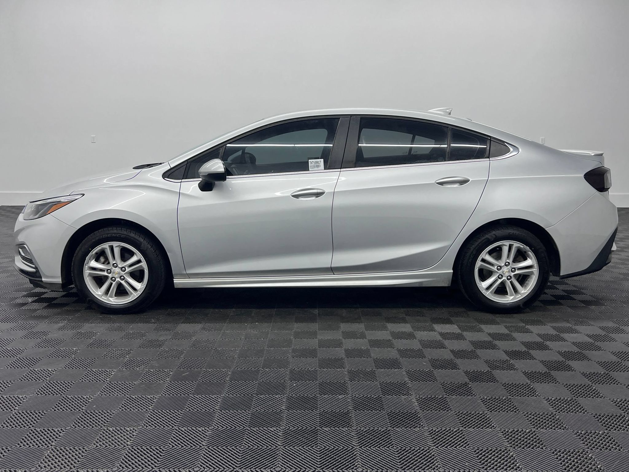 2017 Chevrolet Cruze LT Manual Sedan