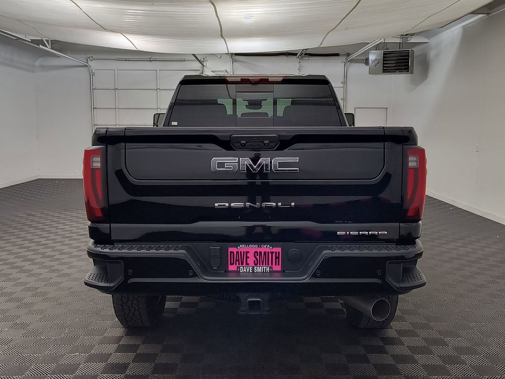 2025 GMC Sierra 3500HD Denali Ultimate - Photo 10