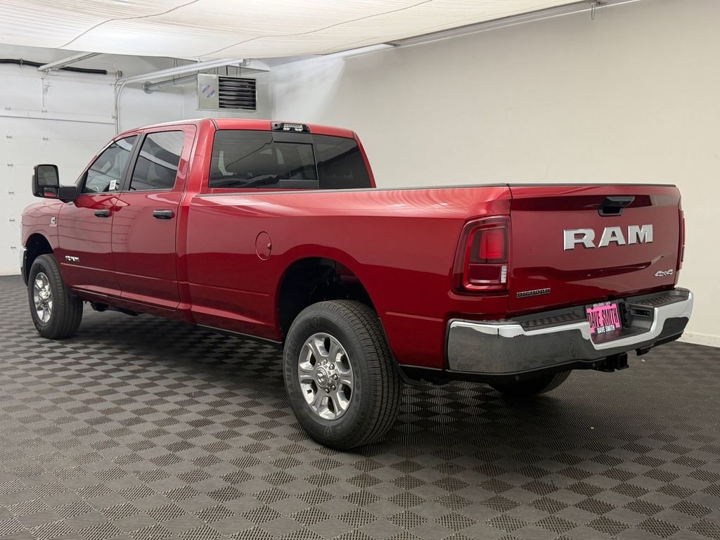 New 2026 Ram 3500 BIG HORN CREW CAB 4X4 8' BOX Pickup