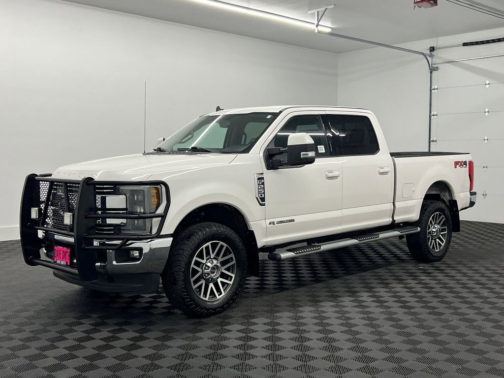2019 Ford F-250 Super Duty Lariat's photo