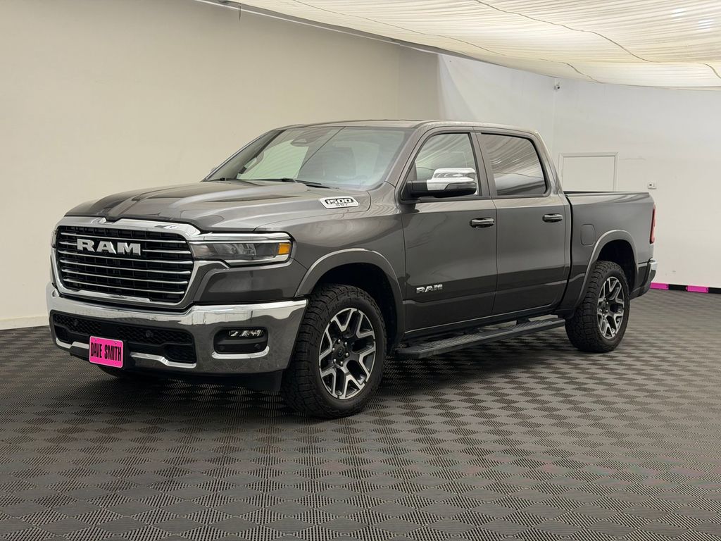 2025 RAM 1500 Laramie 4x4 Crew Cab 5'7's photo