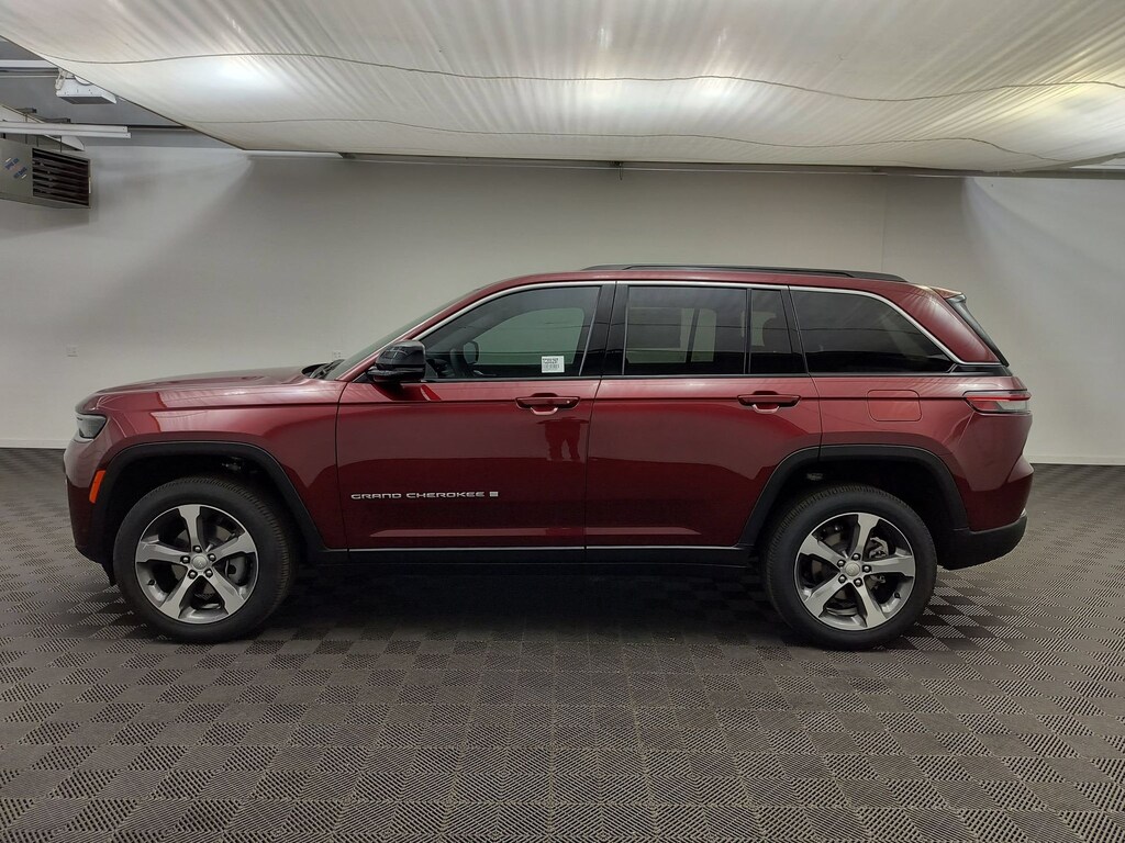 New 2026 Jeep Grand Cherokee LIMITED 4X4 Sport Utility
