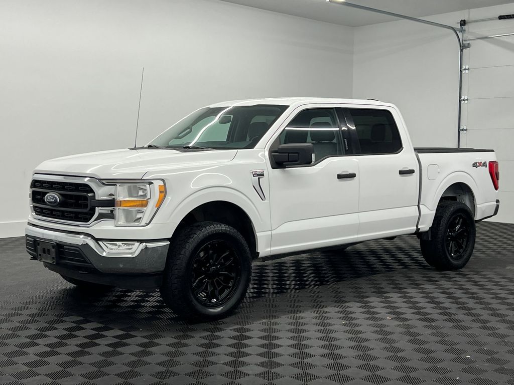 2021 Ford F-150 XLT's photo