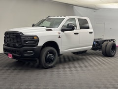 2025 Ram 3500 Chassis Cab 3500 TRADESMAN CREW CAB CHASSIS 4X4 60' CA Pickup