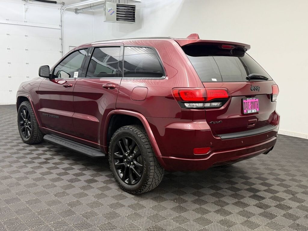 Used 2019 Jeep Grand Cherokee Altitude SUV