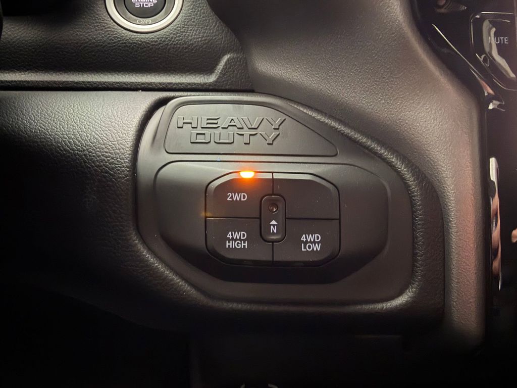 2026 RAM 3500 Big Horn - Photo 29