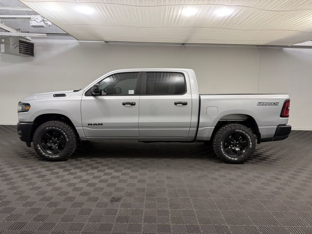 New 2026 Ram 1500 WARLOCK CREW CAB 4X4 5'7 BOX Pickup