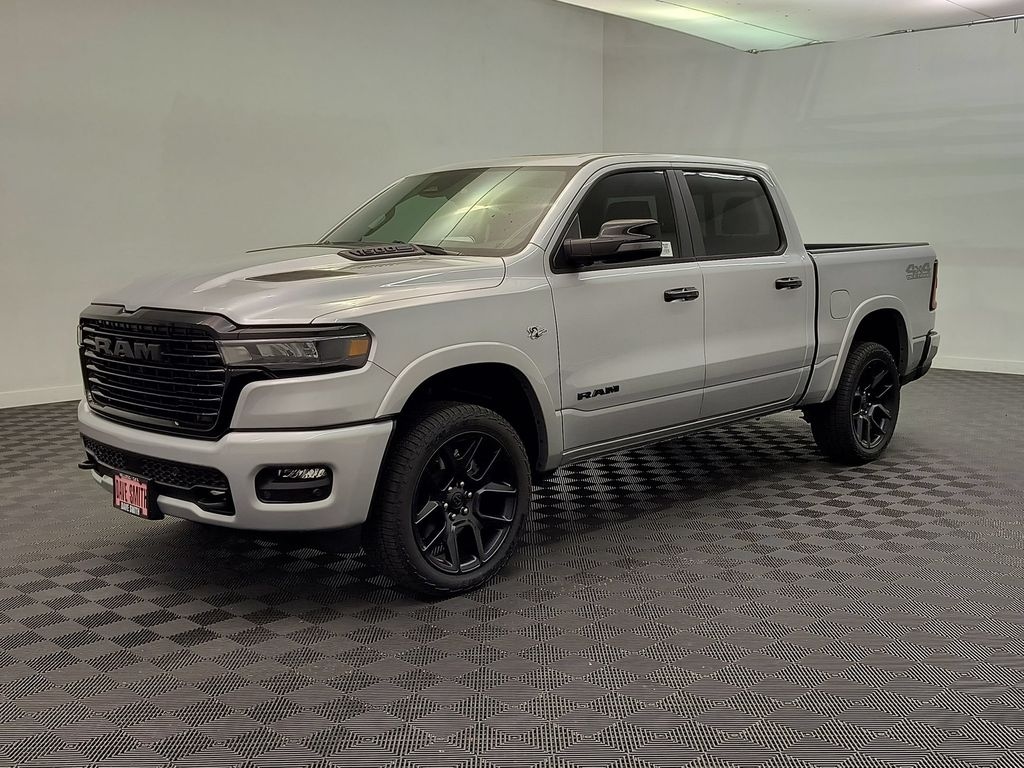 New 2026 Ram 1500 LARAMIE CREW CAB 4X4 5'7 BOX Pickup