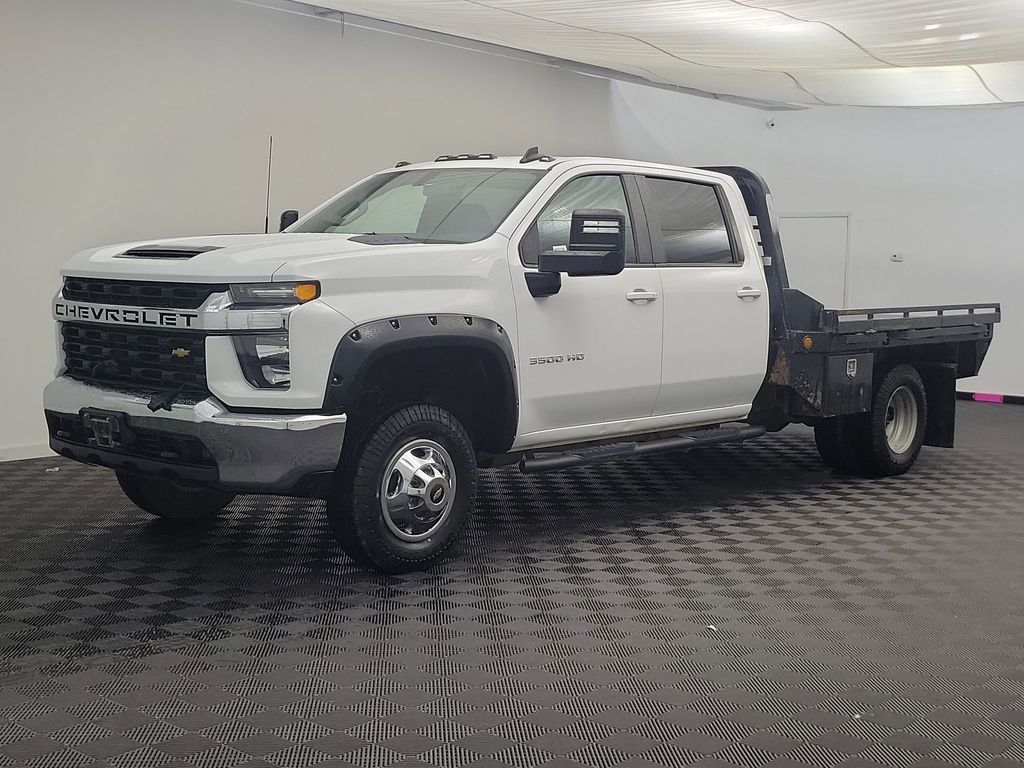 2022 Chevrolet Silverado 3500HD LT's photo