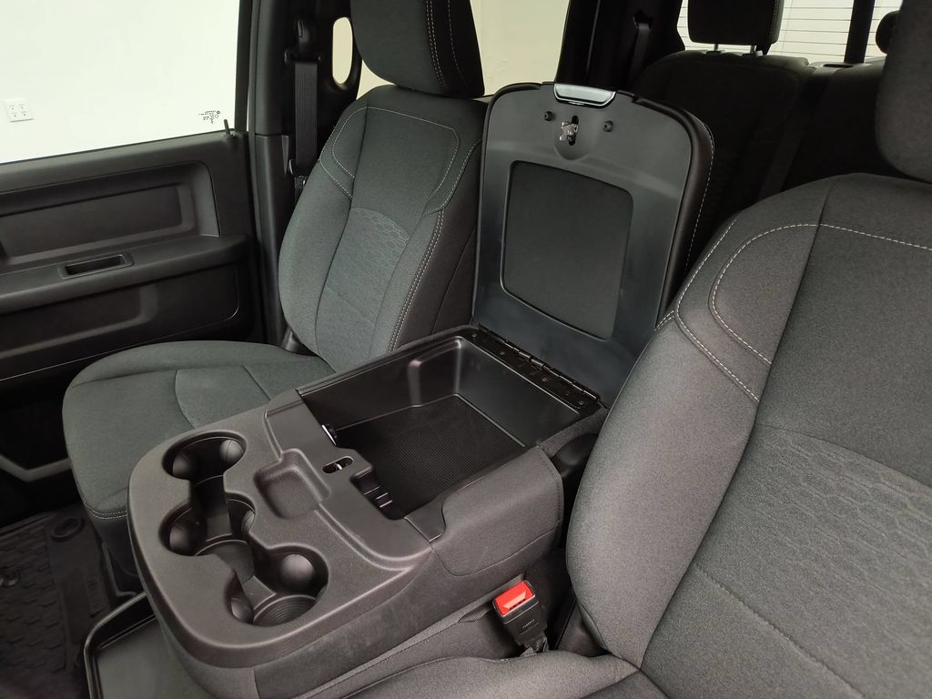 2025 RAM 2500 Tradesman - Photo 30