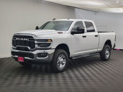 2026 Ram 2500 TRADESMAN CREW CAB 4X4 6'4 BOX Pickup
