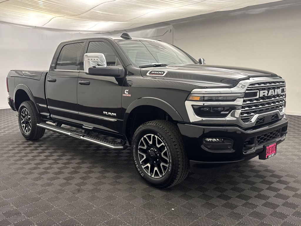 2025 RAM 3500 Limited - Photo 7