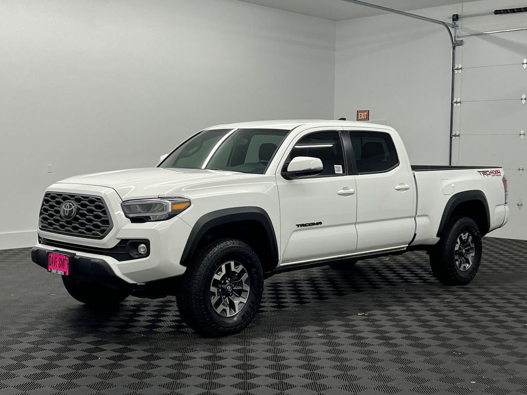 2023 Toyota Tacoma TRD Off Road's photo