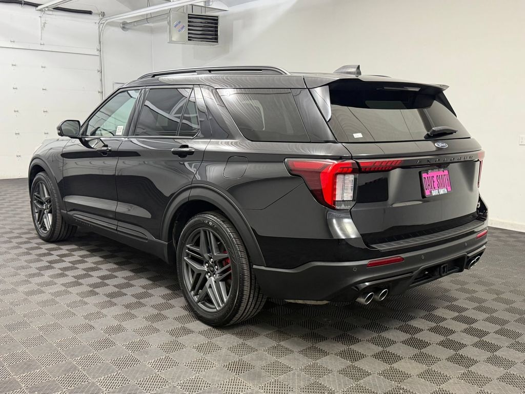 Used 2025 Ford Explorer ST SUV
