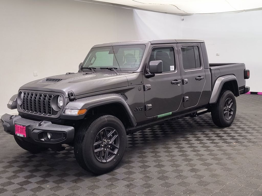 New 2025 Jeep Gladiator SPORT S 4X4 Pickup