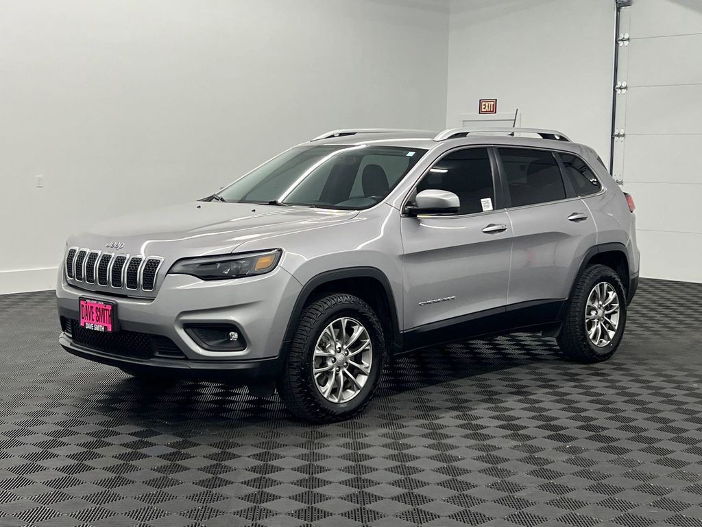 Used 2019 Jeep Cherokee Latitude Plus with VIN 1C4PJMLB4KD254483 for sale in Kellogg, ID
