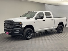 2025 Ram 2500 TRADESMAN CREW CAB 4X4 6'4 BOX Pickup
