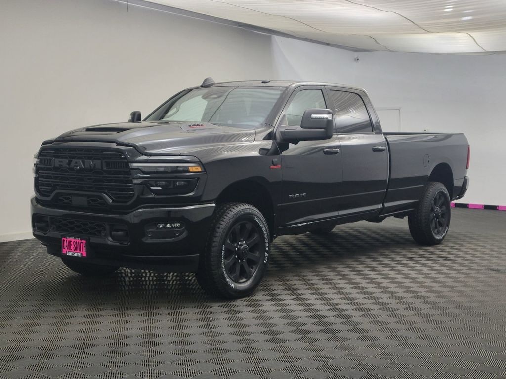 New 2026 Ram 3500 LARAMIE CREW CAB 4X4 8' BOX Pickup