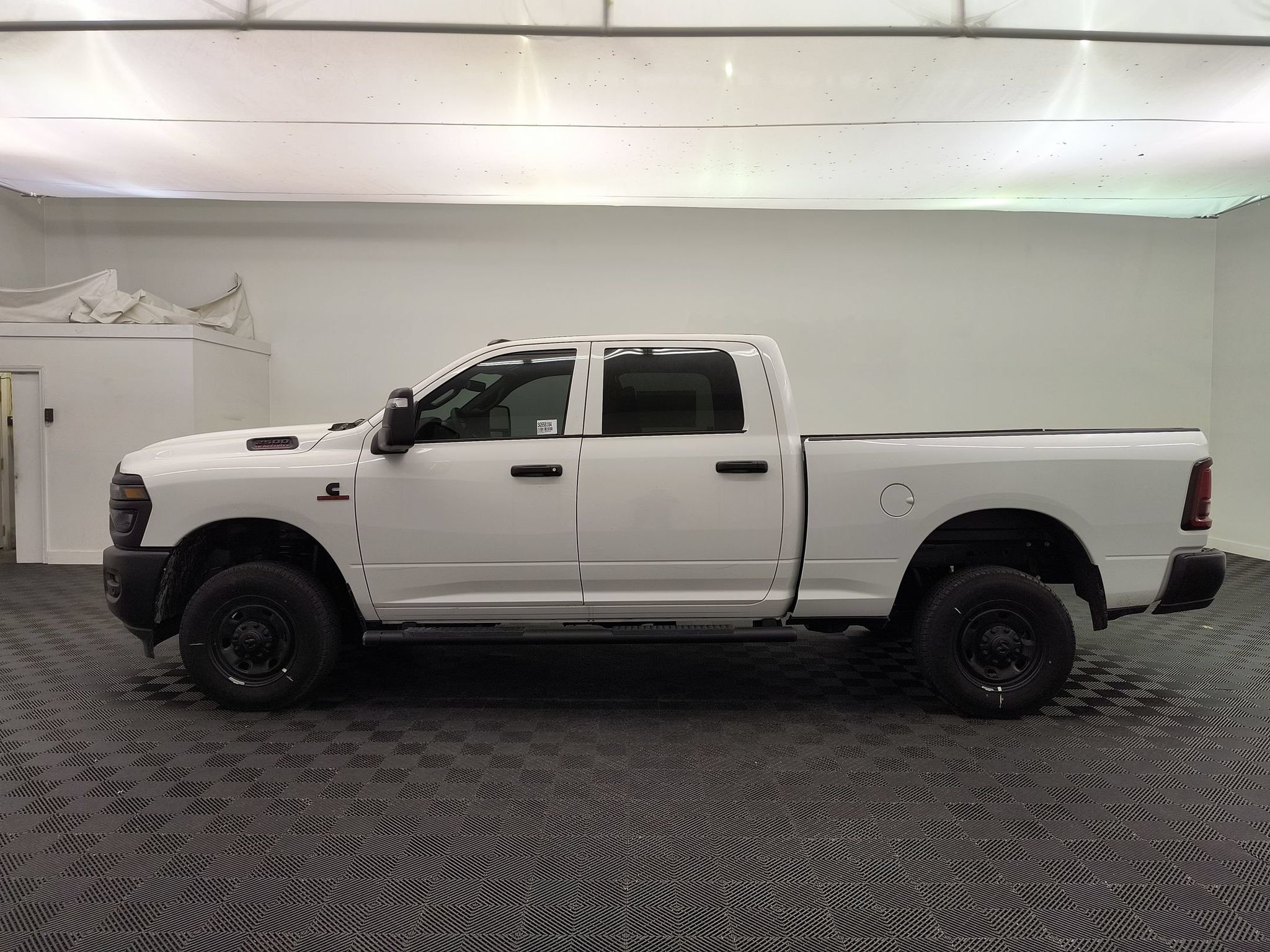 2025 RAM 2500 Tradesman - Photo 2