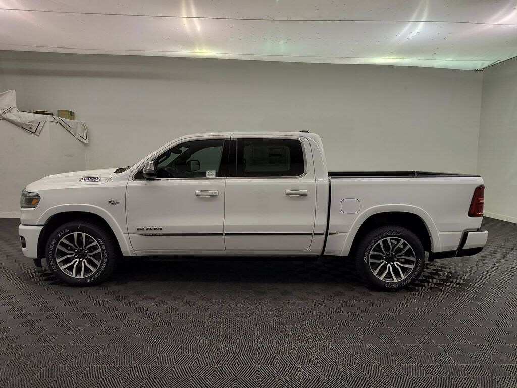 New 2026 Ram 1500 LIMITED CREW CAB 4X4 5'7 BOX Pickup