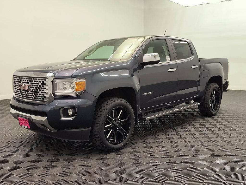 2020 GMC Canyon 4WD Denali Crew Cab Short Box's photo