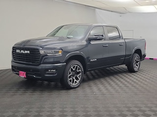 2026 Ram 1500 LARAMIE CREW CAB 4X4 6'4 BOX Pickup