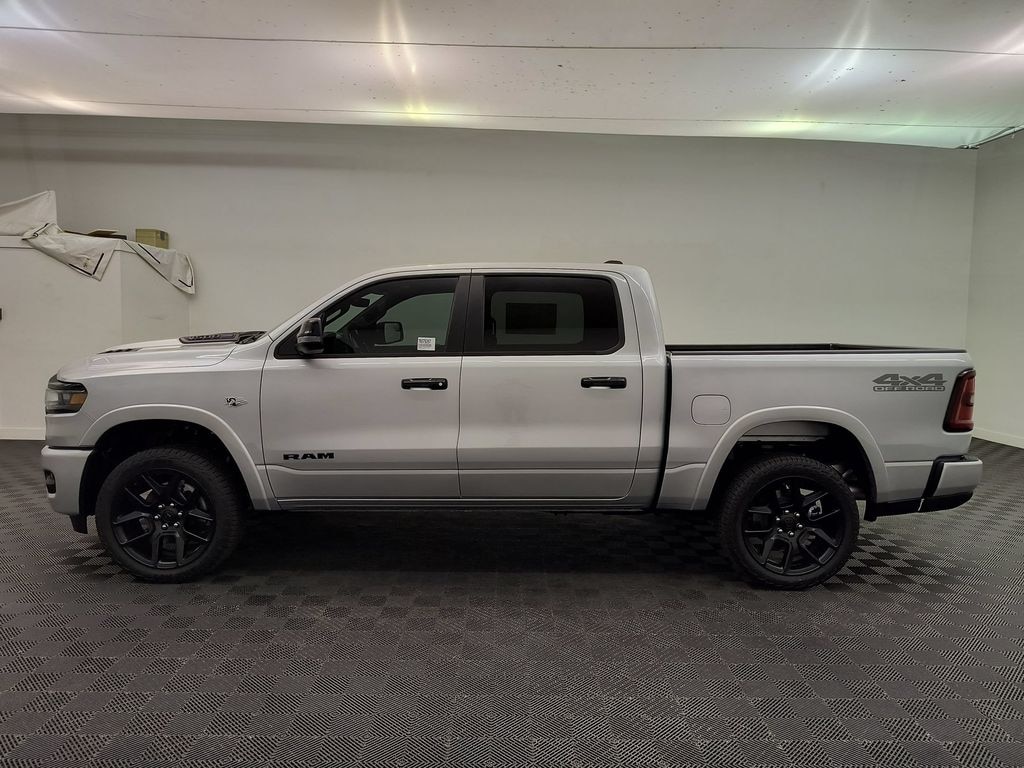 New 2026 Ram 1500 LARAMIE CREW CAB 4X4 5'7 BOX Pickup