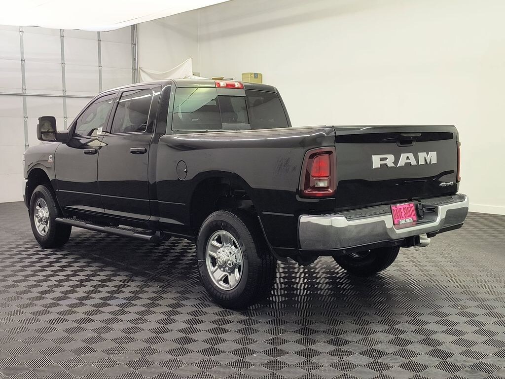 New 2025 Ram 2500 TRADESMAN CREW CAB 4X4 6'4 BOX Pickup