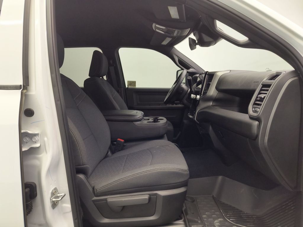 2025 RAM 2500 Tradesman - Photo 29