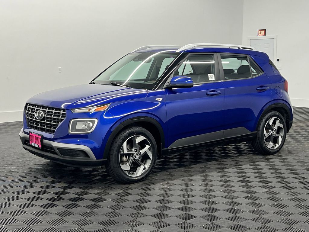 2023 Hyundai Venue SEL