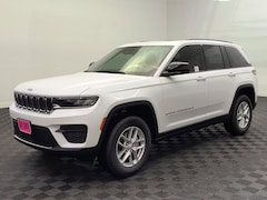 2025 Jeep Grand Cherokee LAREDO X 4X4 Sport Utility