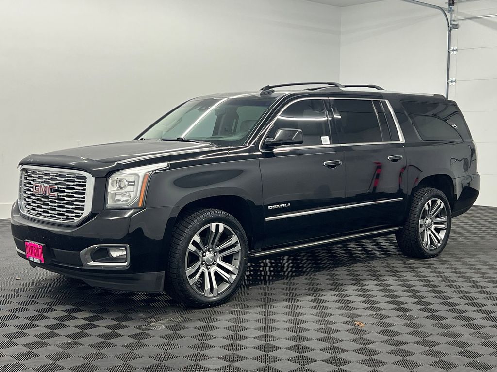 2018 GMC Yukon XL Denali's photo